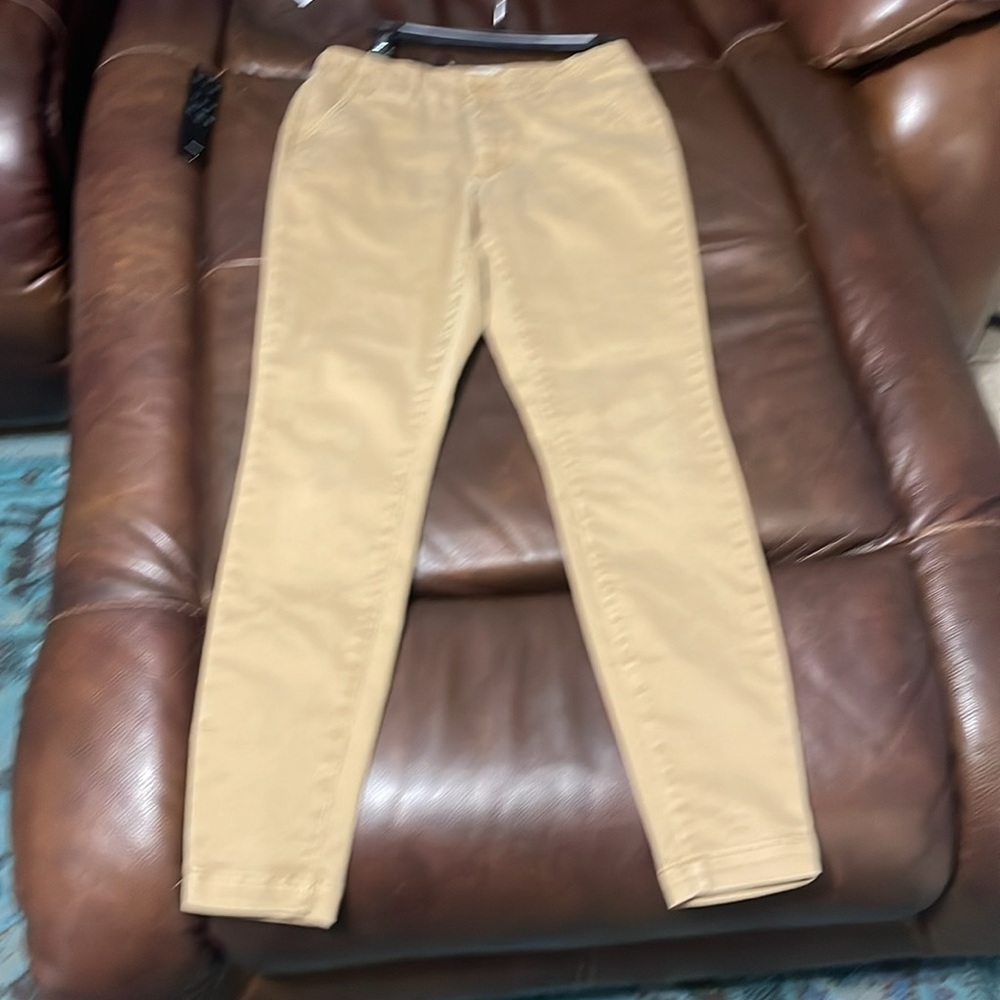 Gray-black yoga pants M and tan pants size 8, both are sold together for $9